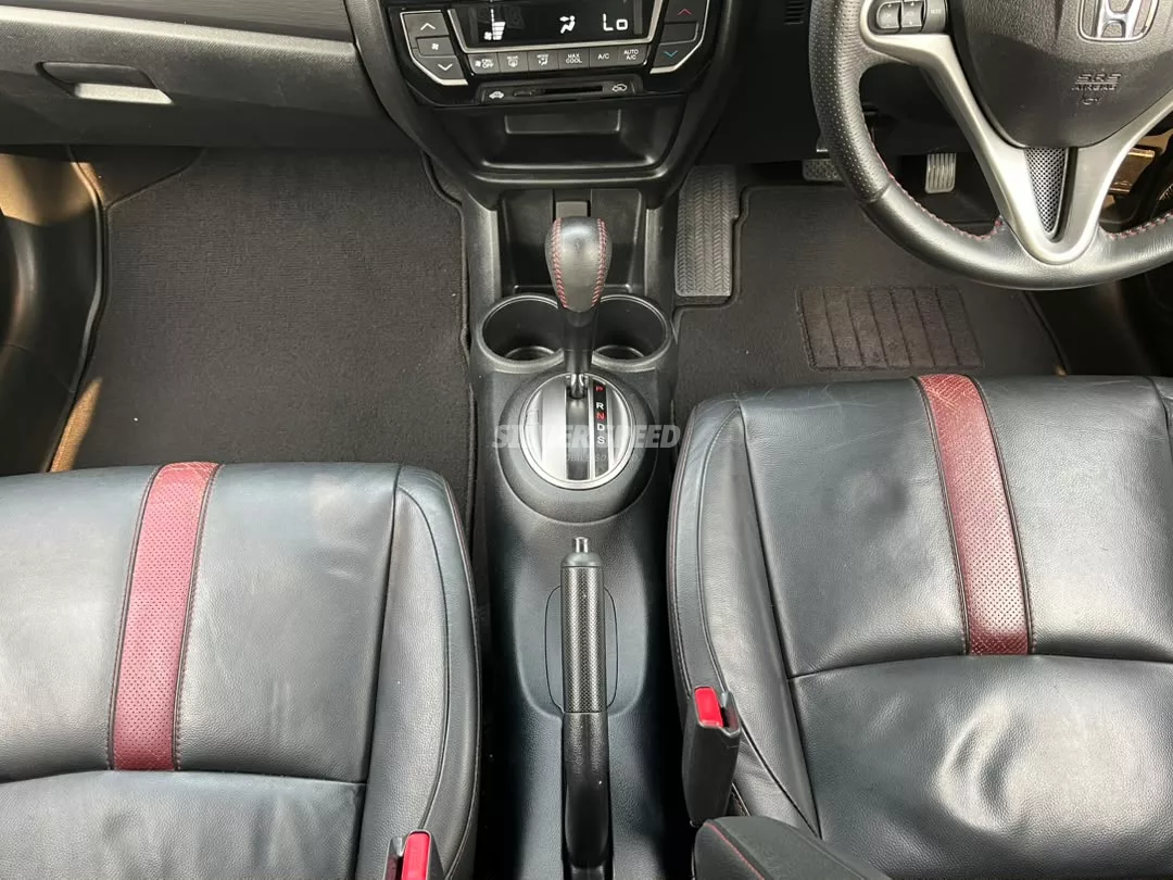 Honda Br-v image 9