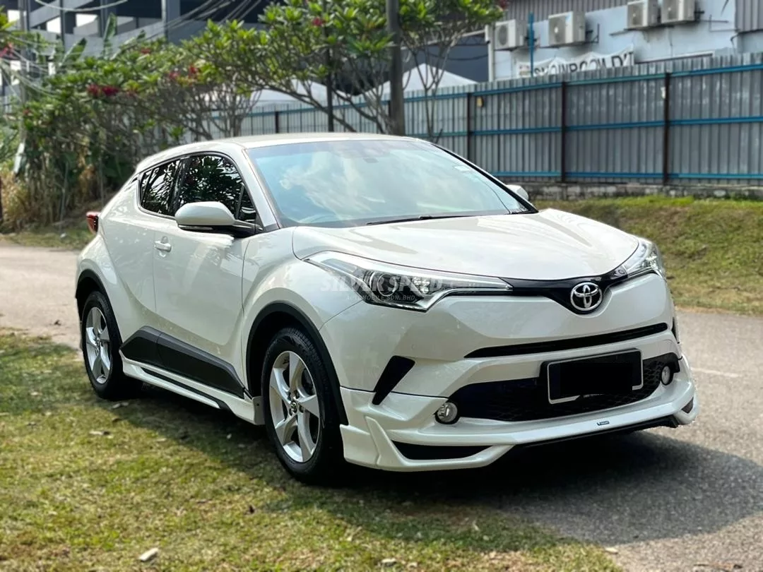 TOYOTA C-HR 1.8L (AT)
