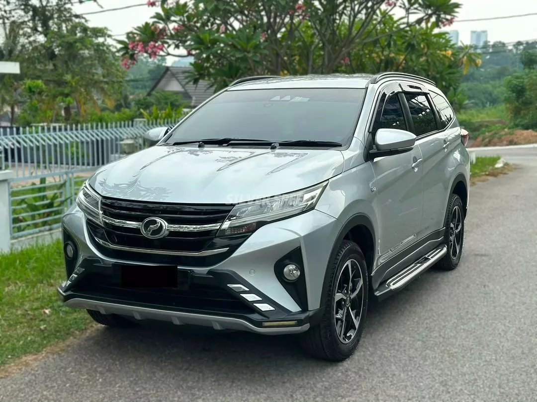 Perodua Aruz image 3