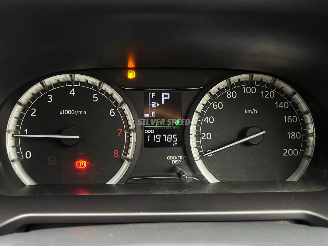 Perodua Aruz image 10