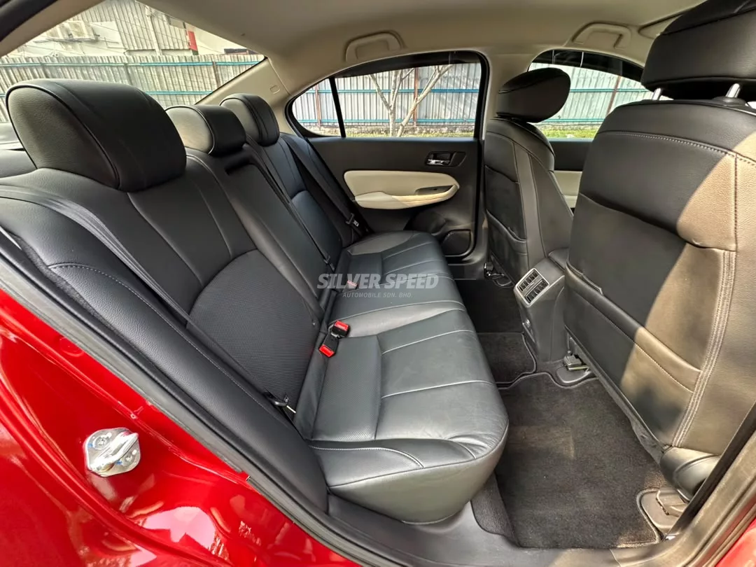 Honda City image 7