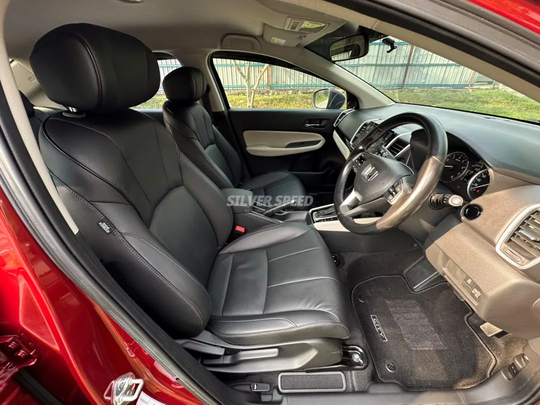 Honda City image 6
