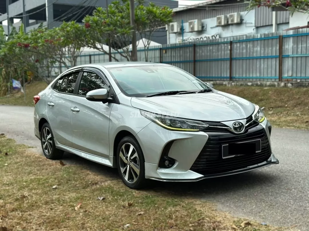 TOYOTA VIOS 1.5 E (AT)
