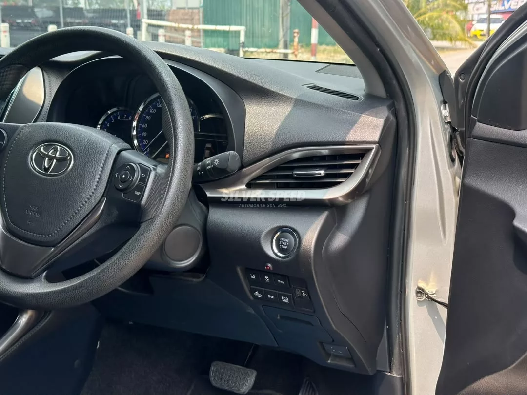 Toyota Vios image 15