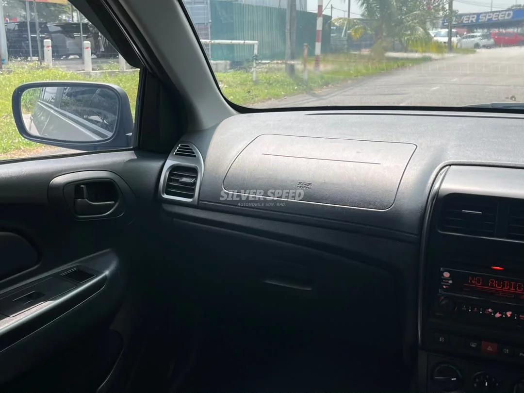 Proton Saga image 9