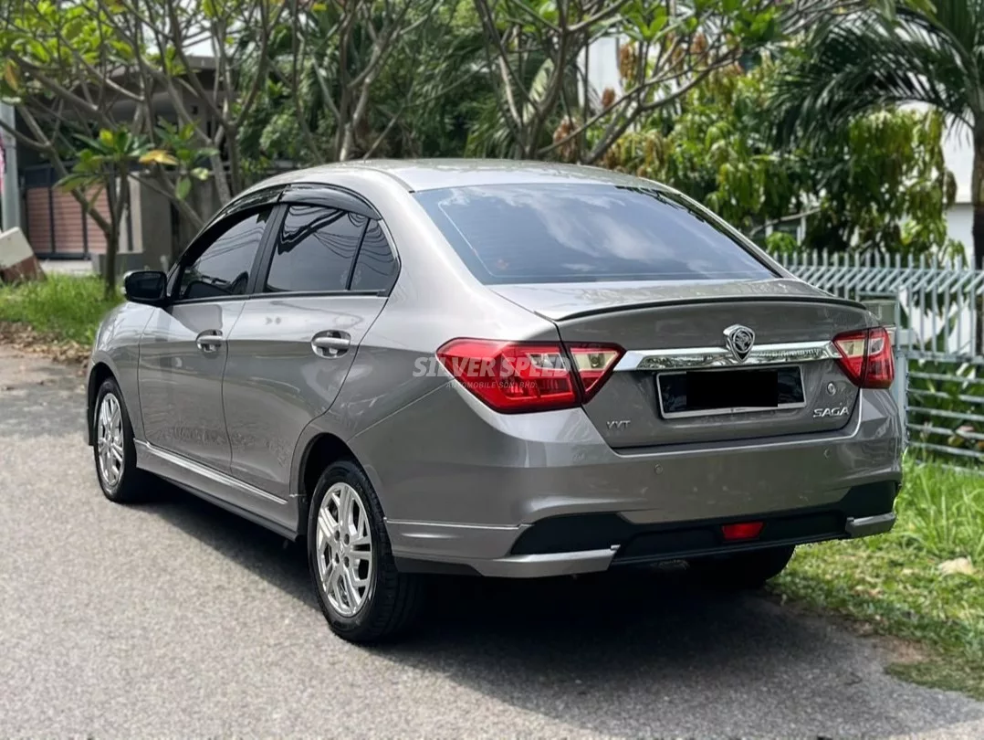 Proton Saga image 5
