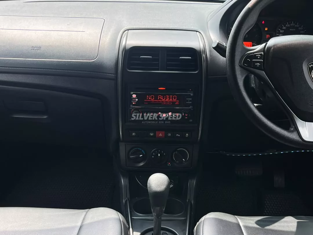 Proton Saga image 11