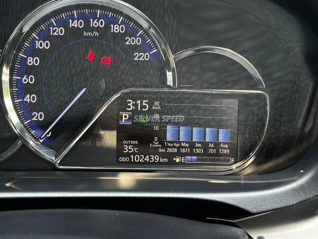 Toyota Yaris image 8