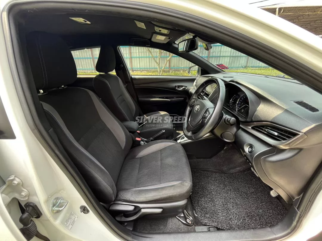 Toyota Yaris image 6