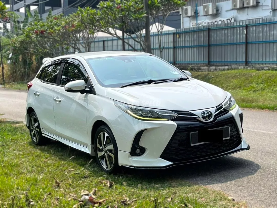 TOYOTA YARIS 1.5G (AT)