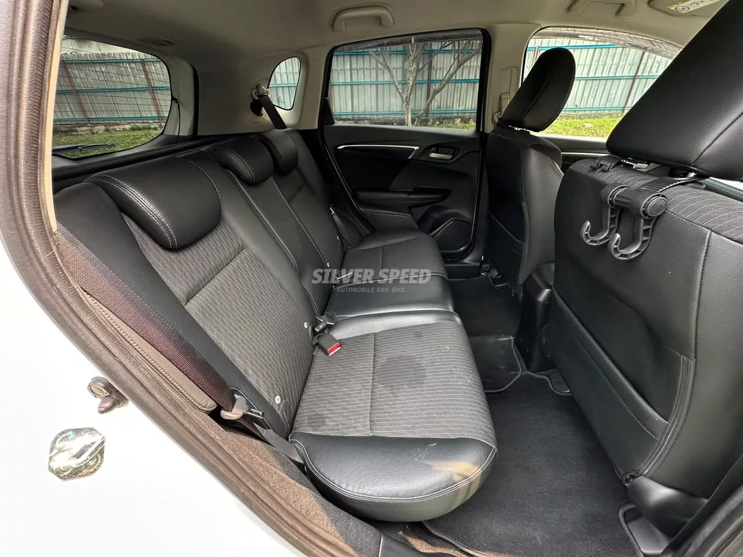 Honda Jazz image 7