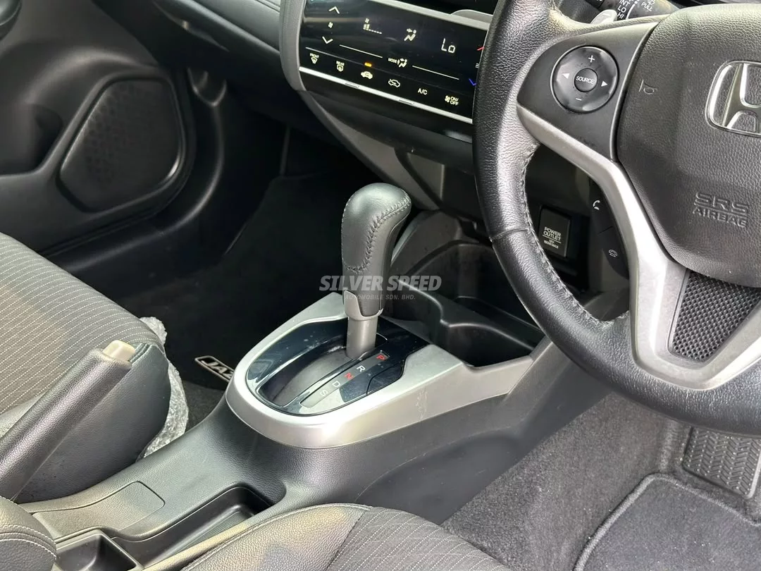 Honda Jazz image 14