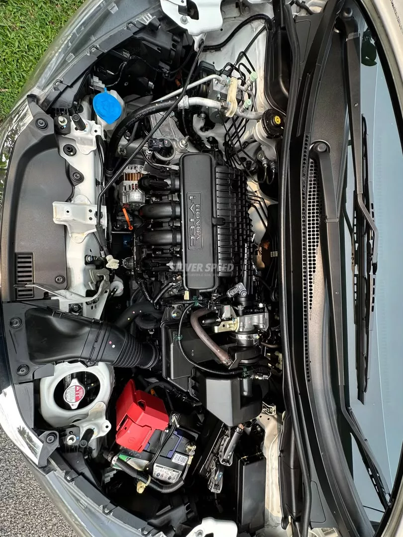Honda Jazz image 18