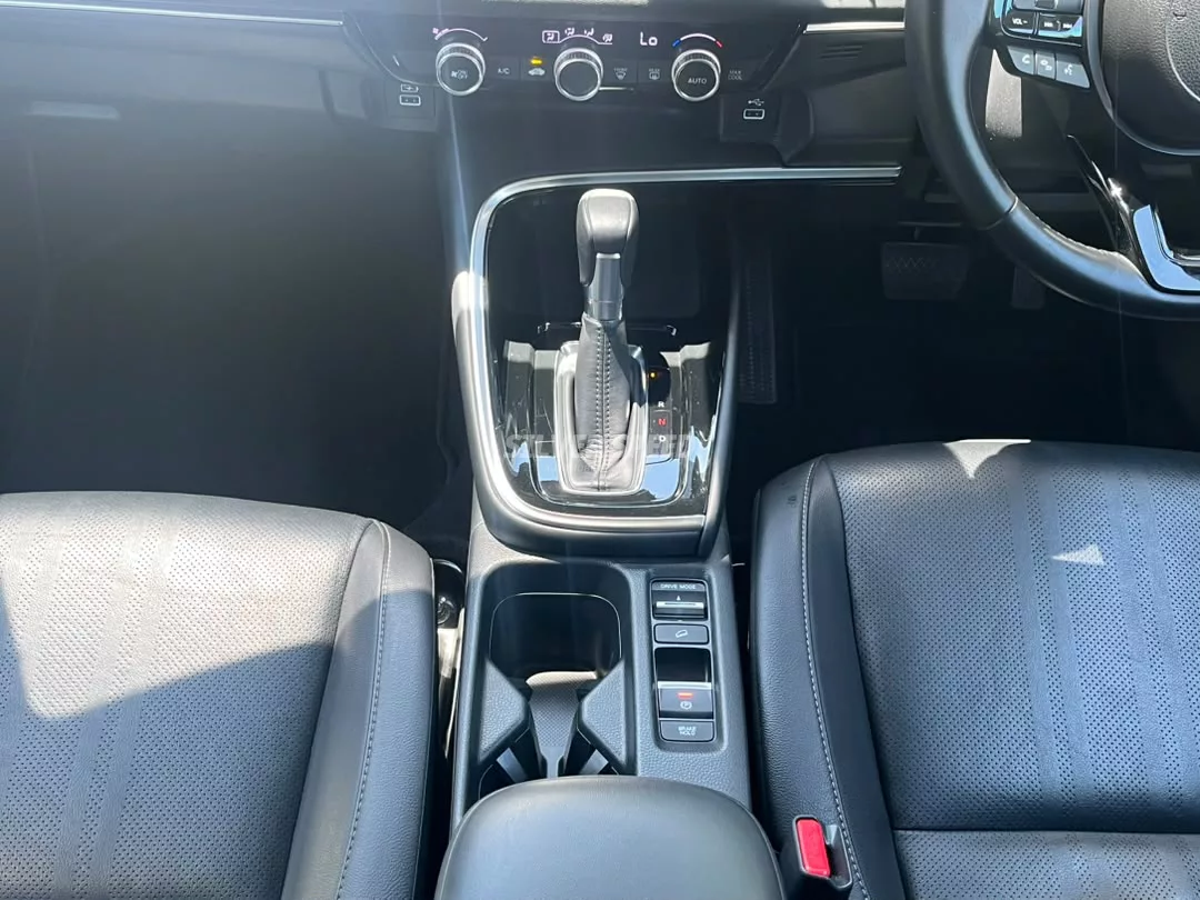 Honda Hr-v image 11