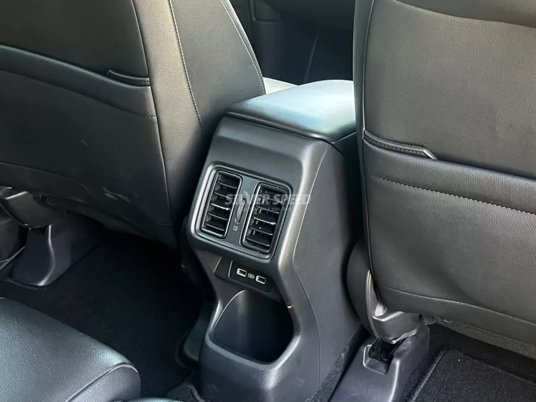 Honda Hr-v image 16