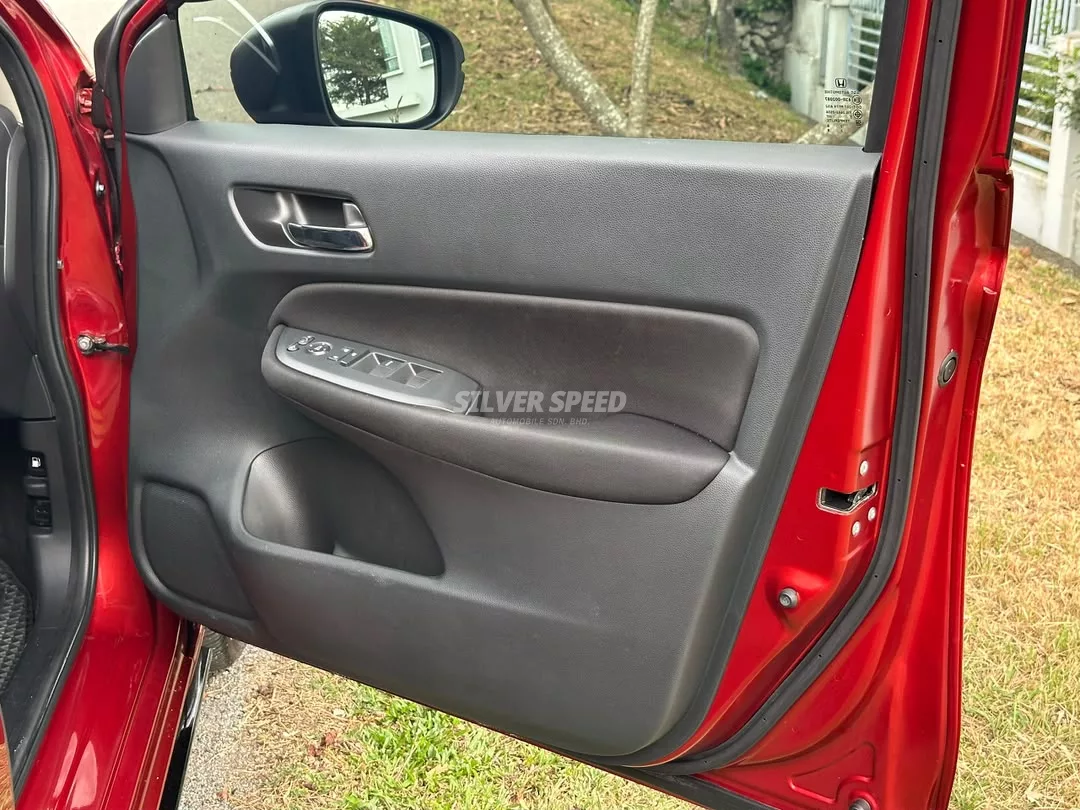 Honda City image 17