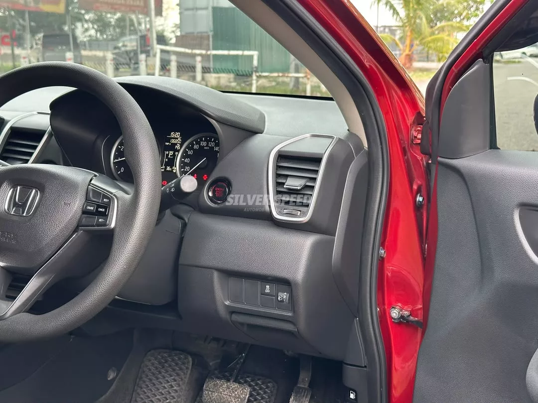 Honda City image 16