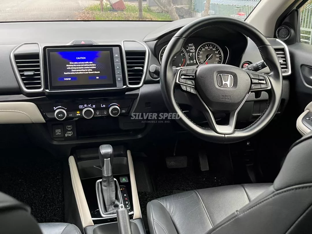 Honda City image 13