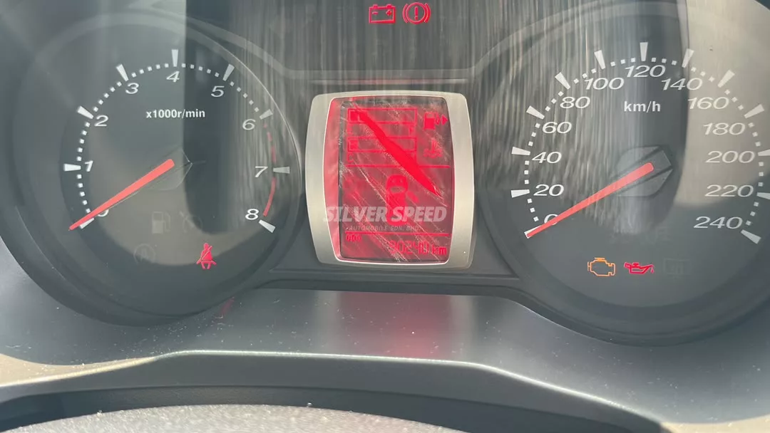 Proton Iriz image 3