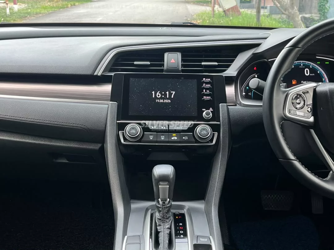 Honda Civic image 15
