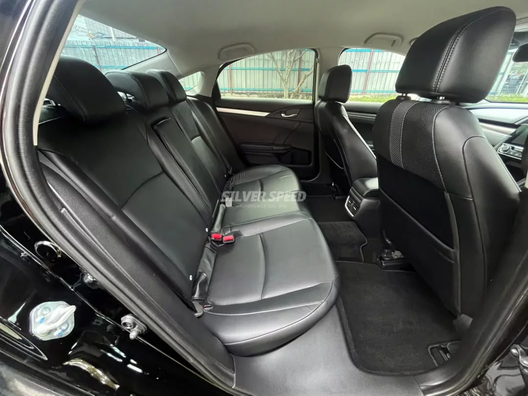 Honda Civic image 8