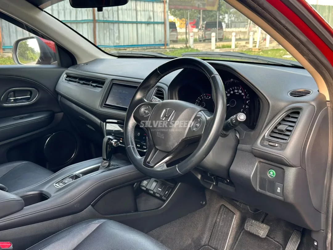 Honda Hr-v image 14