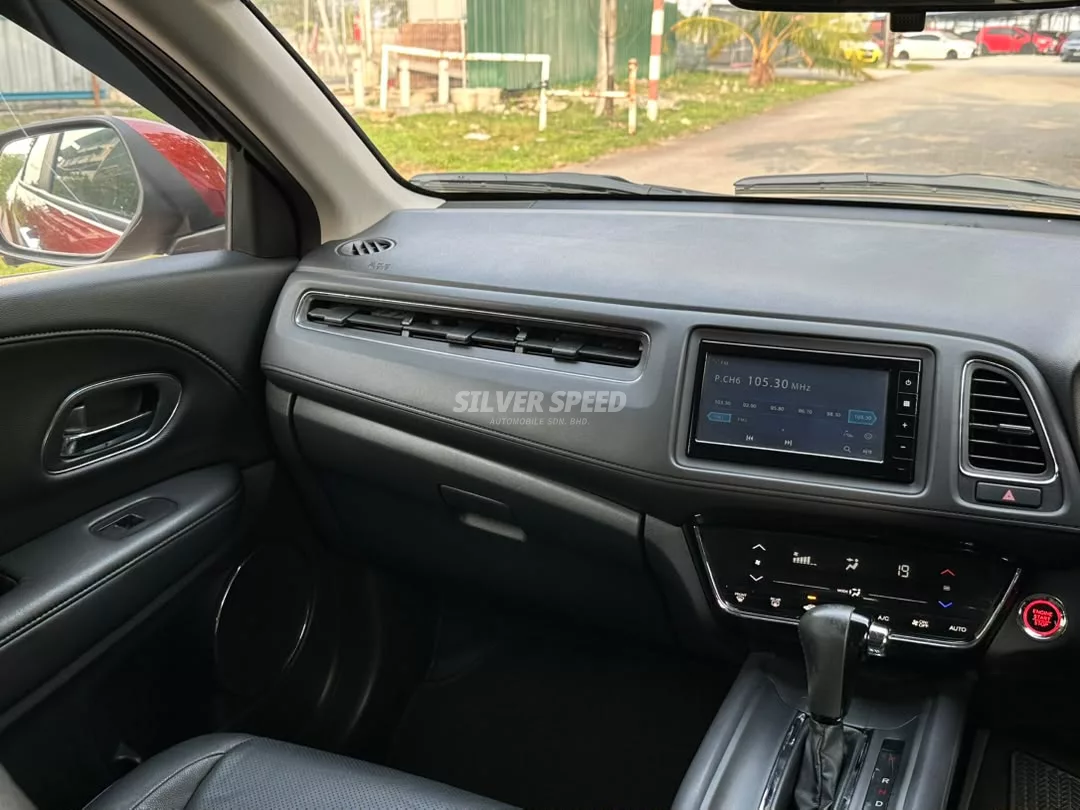 Honda Hr-v image 13