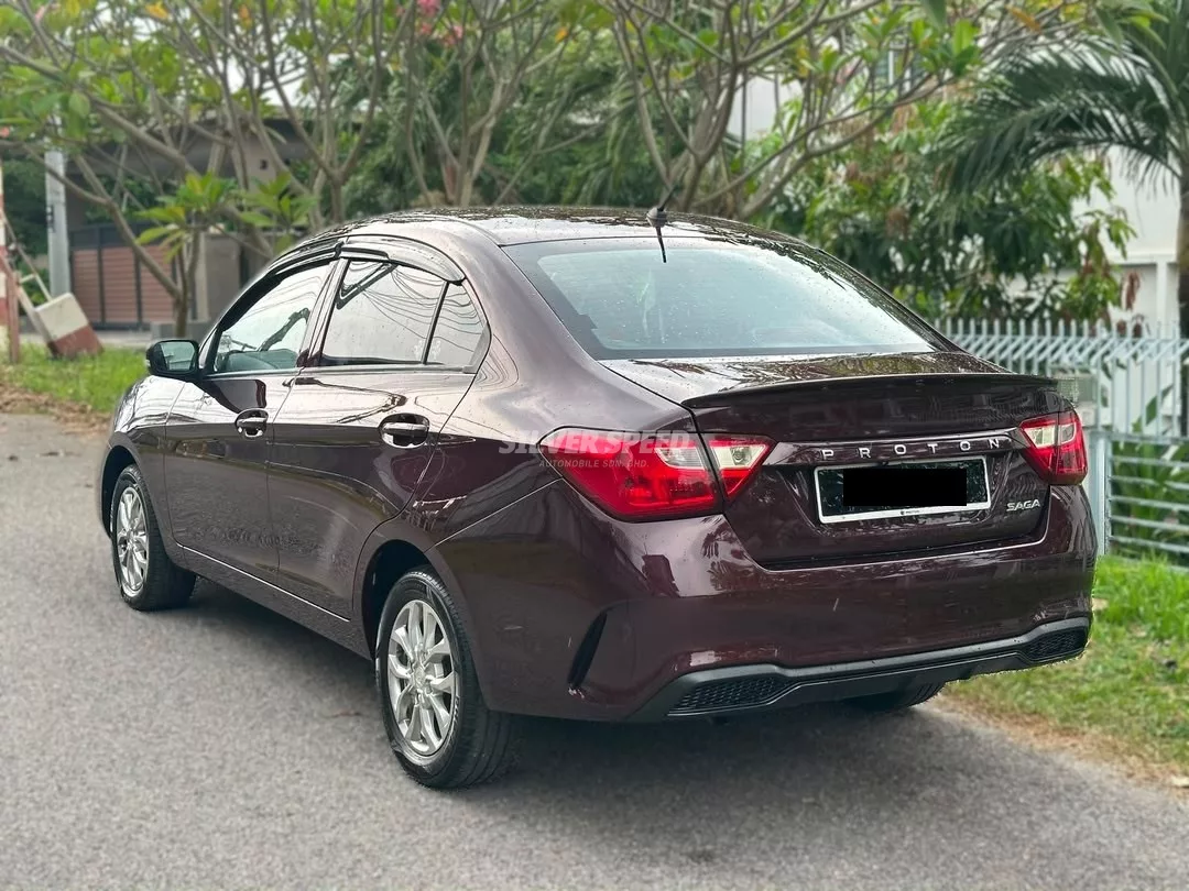 Proton Saga image 3