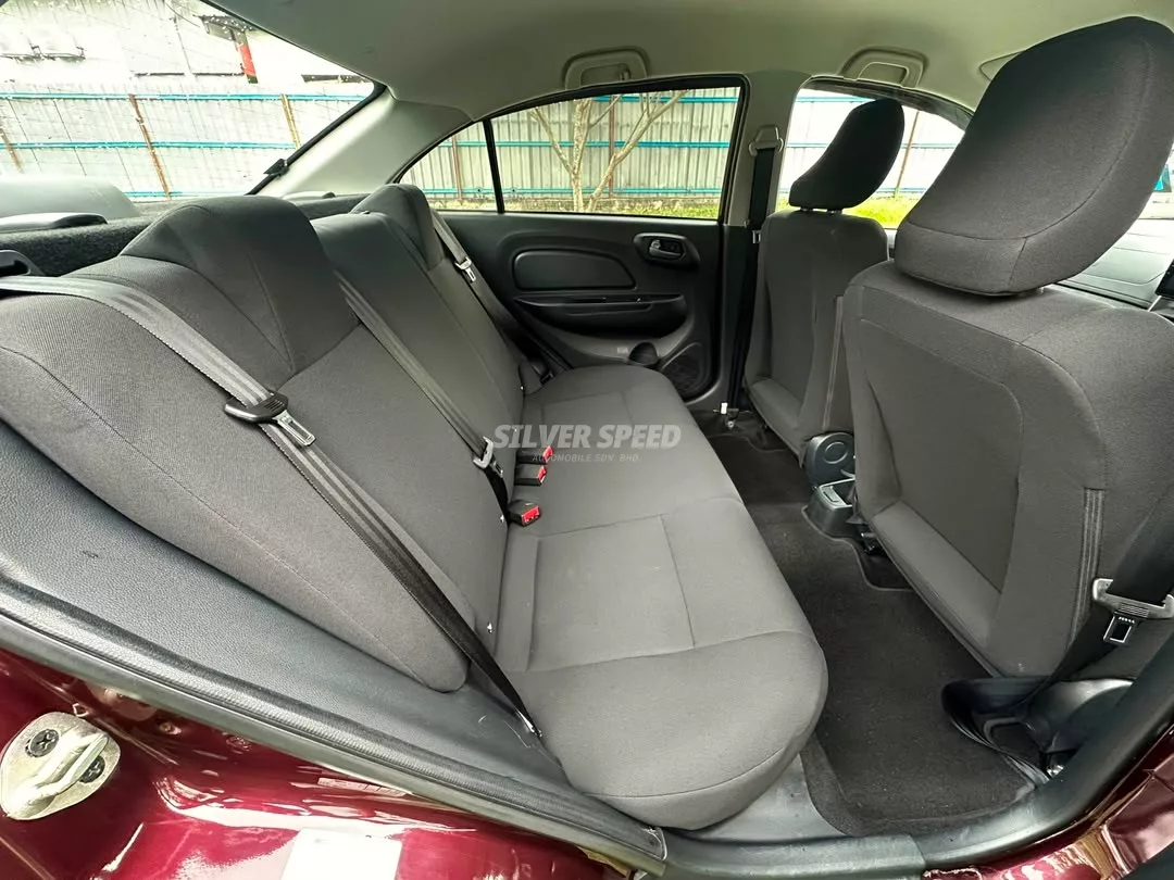 Proton Saga image 6