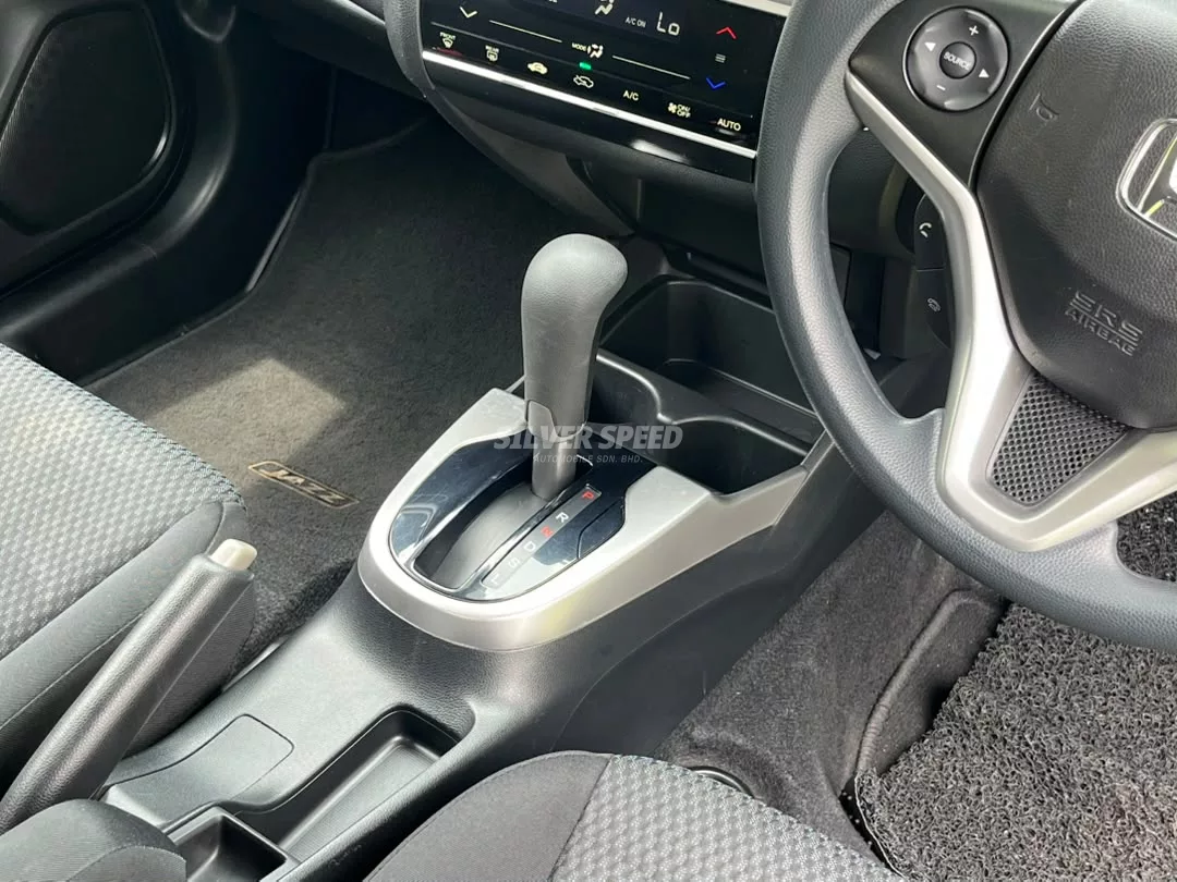 Honda Jazz image 12