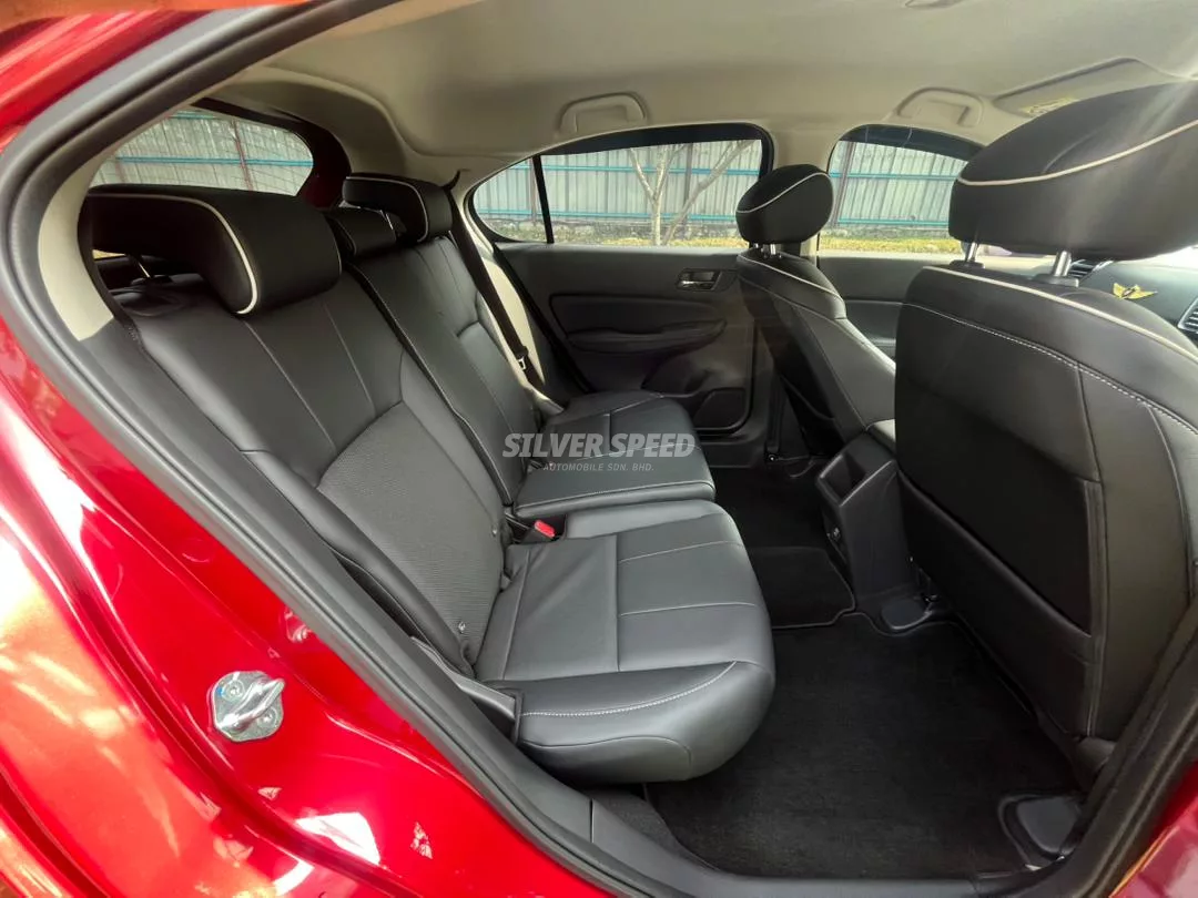 Honda City image 6
