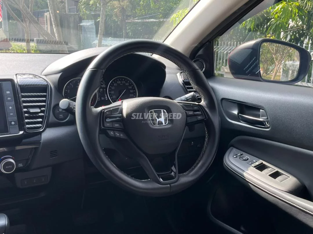 Honda City image 14